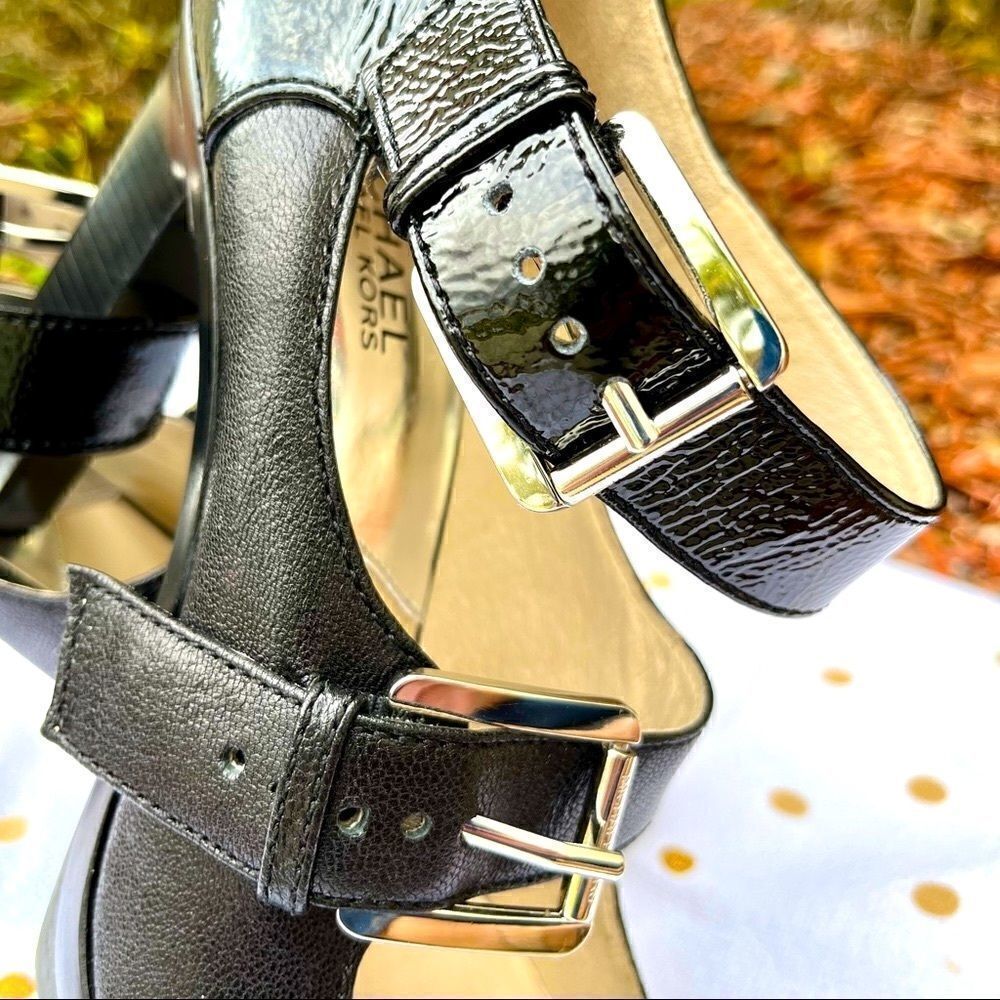 NEW MICHAEL KORS DESERT JETBLACK LEATHER BUCKLE STRAP HEELS 9-1/2M - Picture 16 of 16